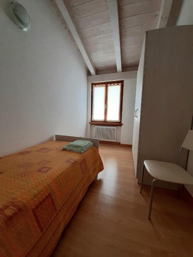 Apartment Maria Brenzone sul Garda Exteriör bild
