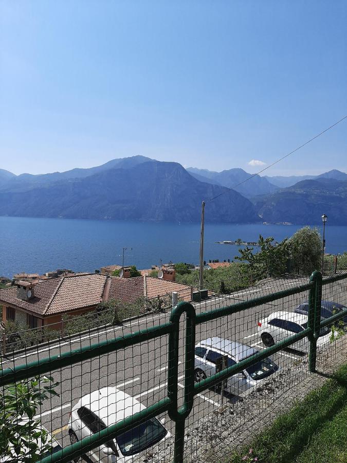 Apartment Maria Brenzone sul Garda Exteriör bild