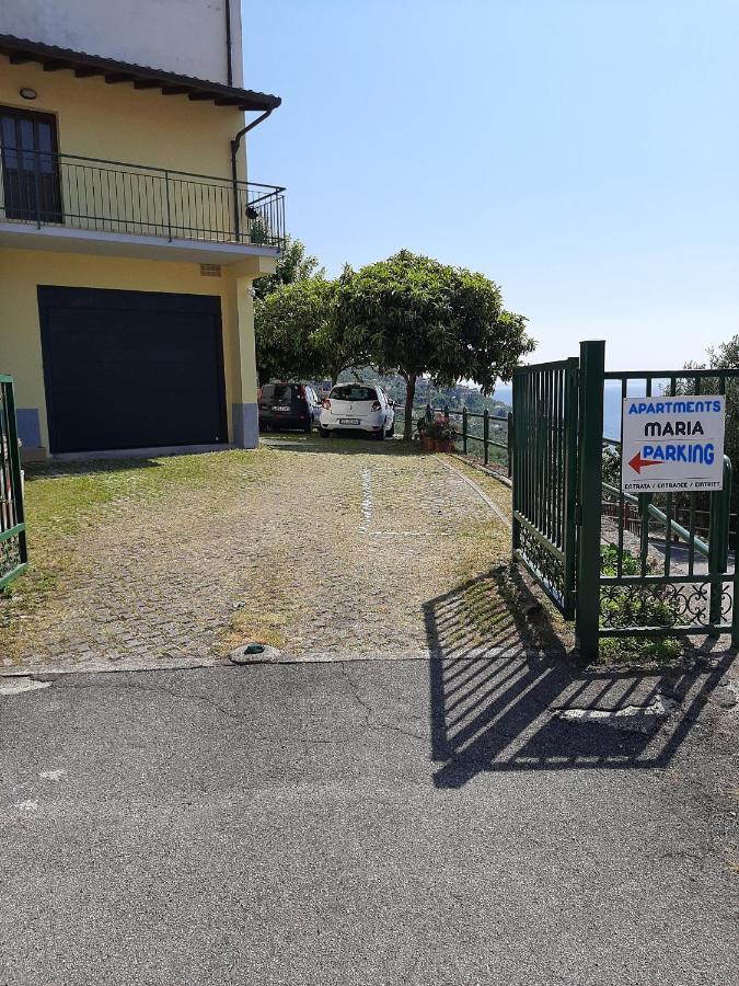 Apartment Maria Brenzone sul Garda Exteriör bild