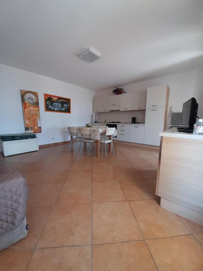 Apartment Maria Brenzone sul Garda Exteriör bild